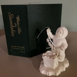 Dept 56 Snowbabies Stringing Fallen Stars